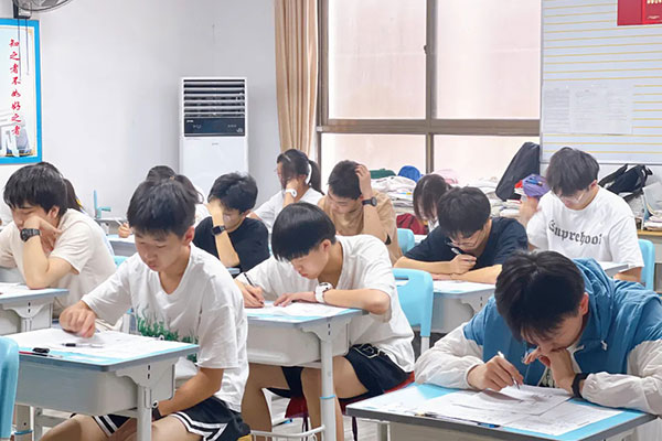 福州高三复读班排名前三有哪些？排名机构介绍