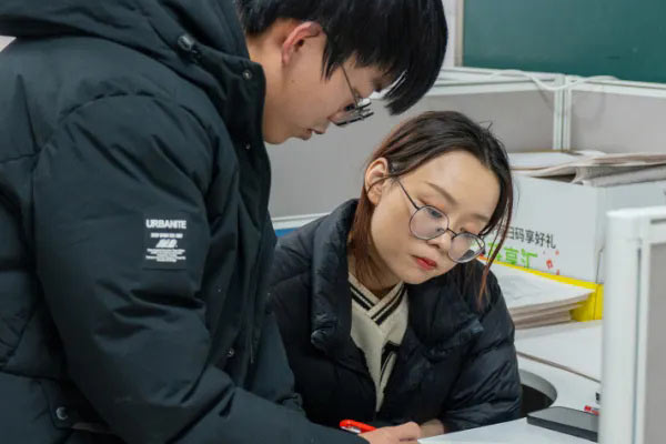 上海复读学校哪个好一点?这三家实力强