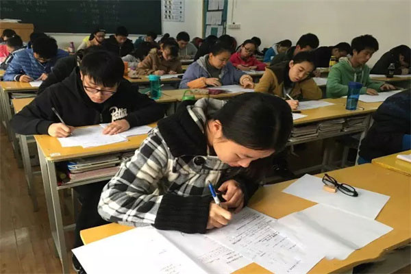 上海高三复读学校排名前十名有哪些学校？上榜学校一览