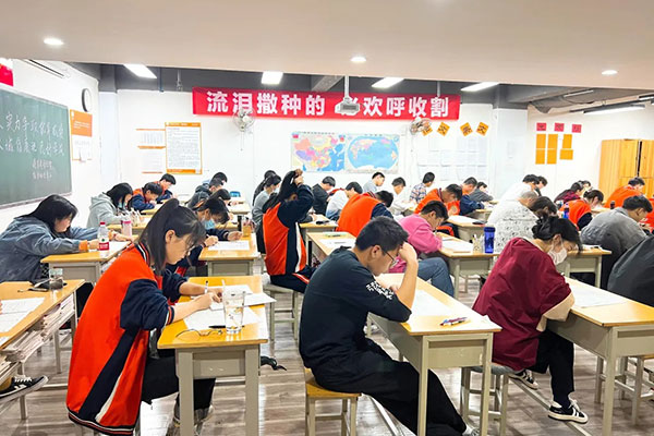 上海高考复读名校排名一览表？优选机构介绍