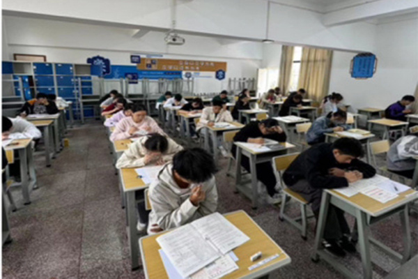 济南高考复读培训机构哪家好一点？这8家口碑好