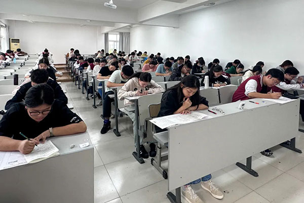 南京高复班有哪些学校可以报名？整理资源丰富学校