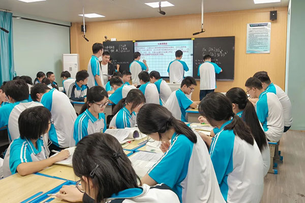 长沙高三复读机构哪家好一点？欲报从速！