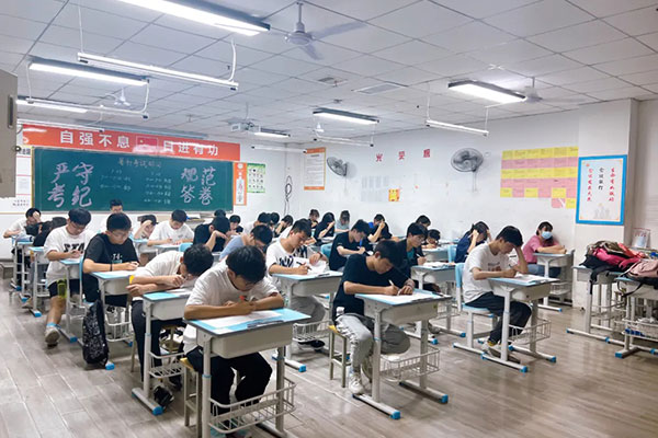 长沙高三复读培训学校哪家专业？看看这3家