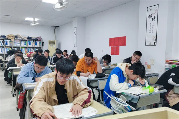 长春高考复读辅导机构排名榜，排名前7