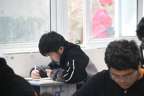 杭州高复班哪个学校师资好？这3家不错