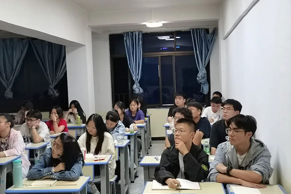 郑州高考复读培训学校地址在哪里？位置信息介绍