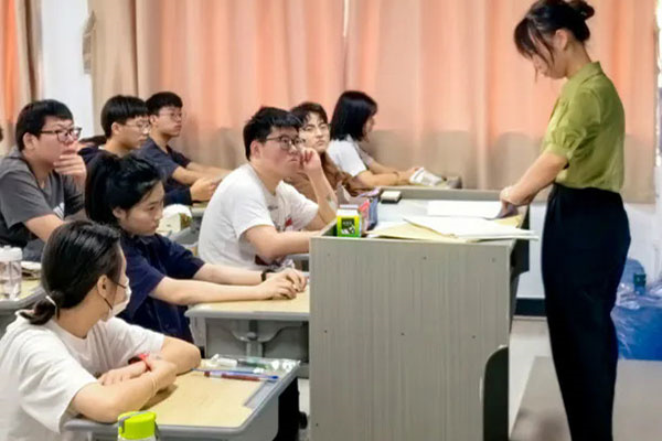 郑州高复班有哪些学校招生的？盘点师资好的学校