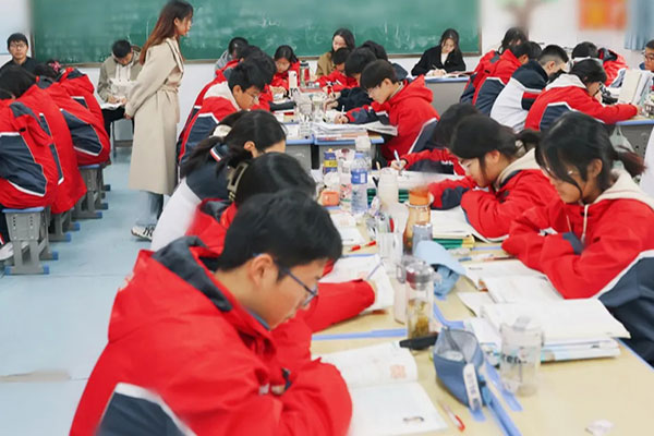 武汉高复班有哪些学校可以上？免费试听学校推荐