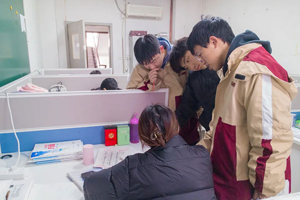 大连高复班学校哪个好？备考效率高机构