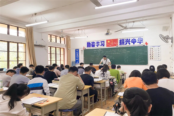 青岛高三复读培训学校有哪些?介绍3家学校