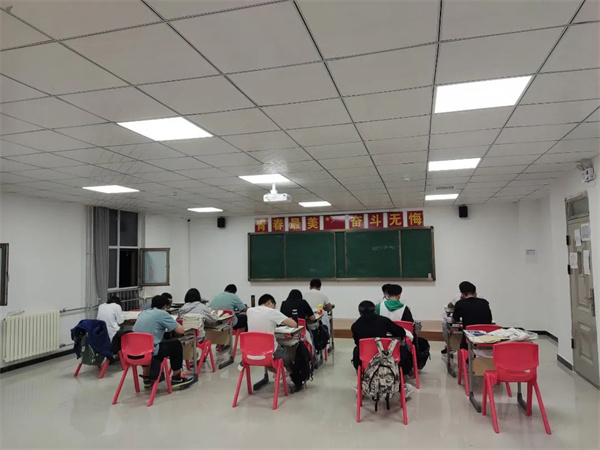 为什么要选择学大教育？