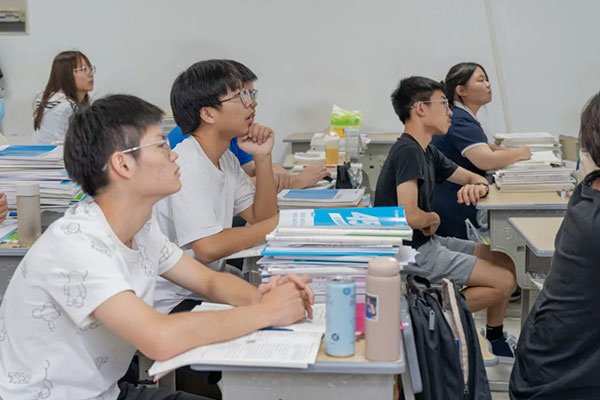 深圳有哪些高复学校招生的？家长悉知！