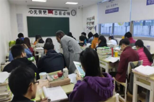 高中化学知识点“一般”与“特殊”最全总结！