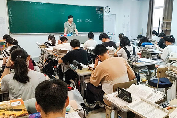 青岛高考复读学校排名榜前三名有哪些?推荐好评学校