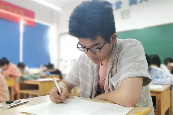 天津高复班有哪些学校可以报考？整理分层辅导学校