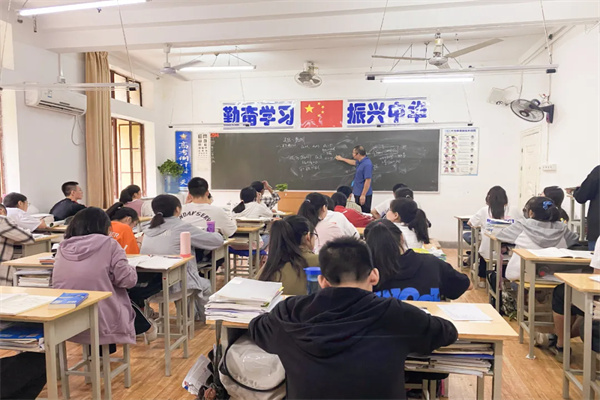长春高考复读学校排名榜，服务细致学校上榜